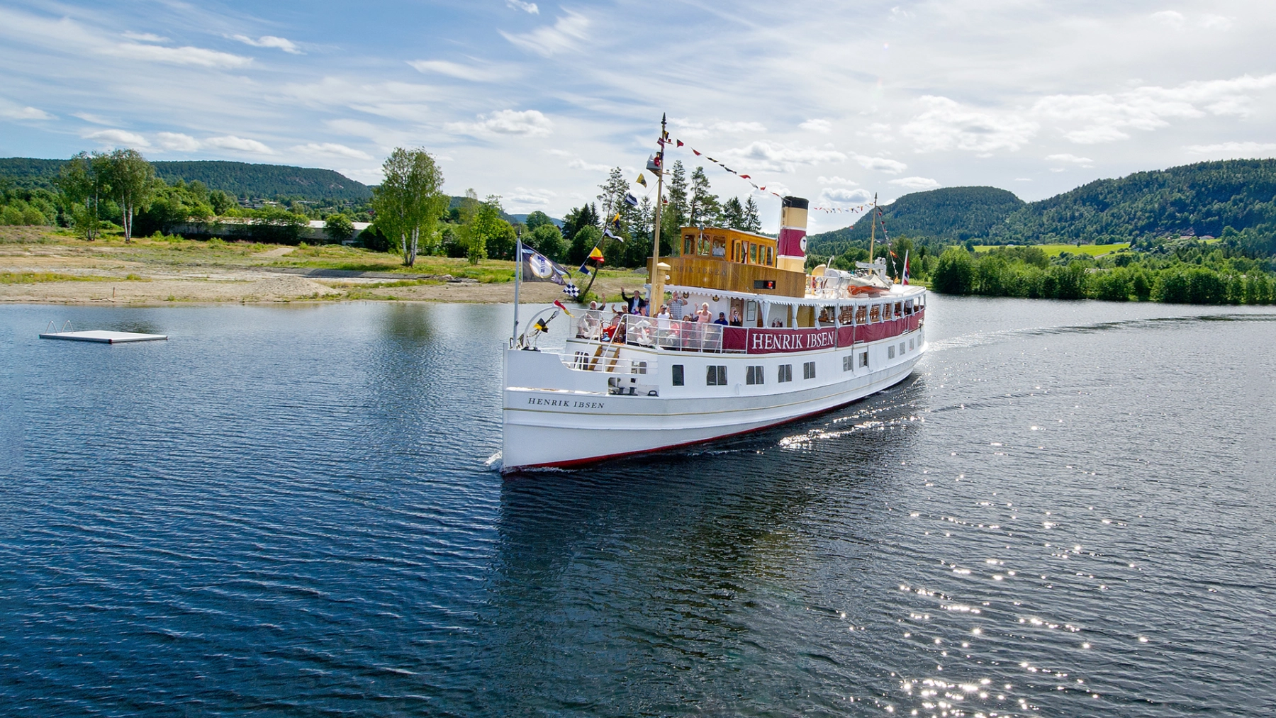 MS Victoria på Telemarkskanalen. Foto: Kaare Pedersen