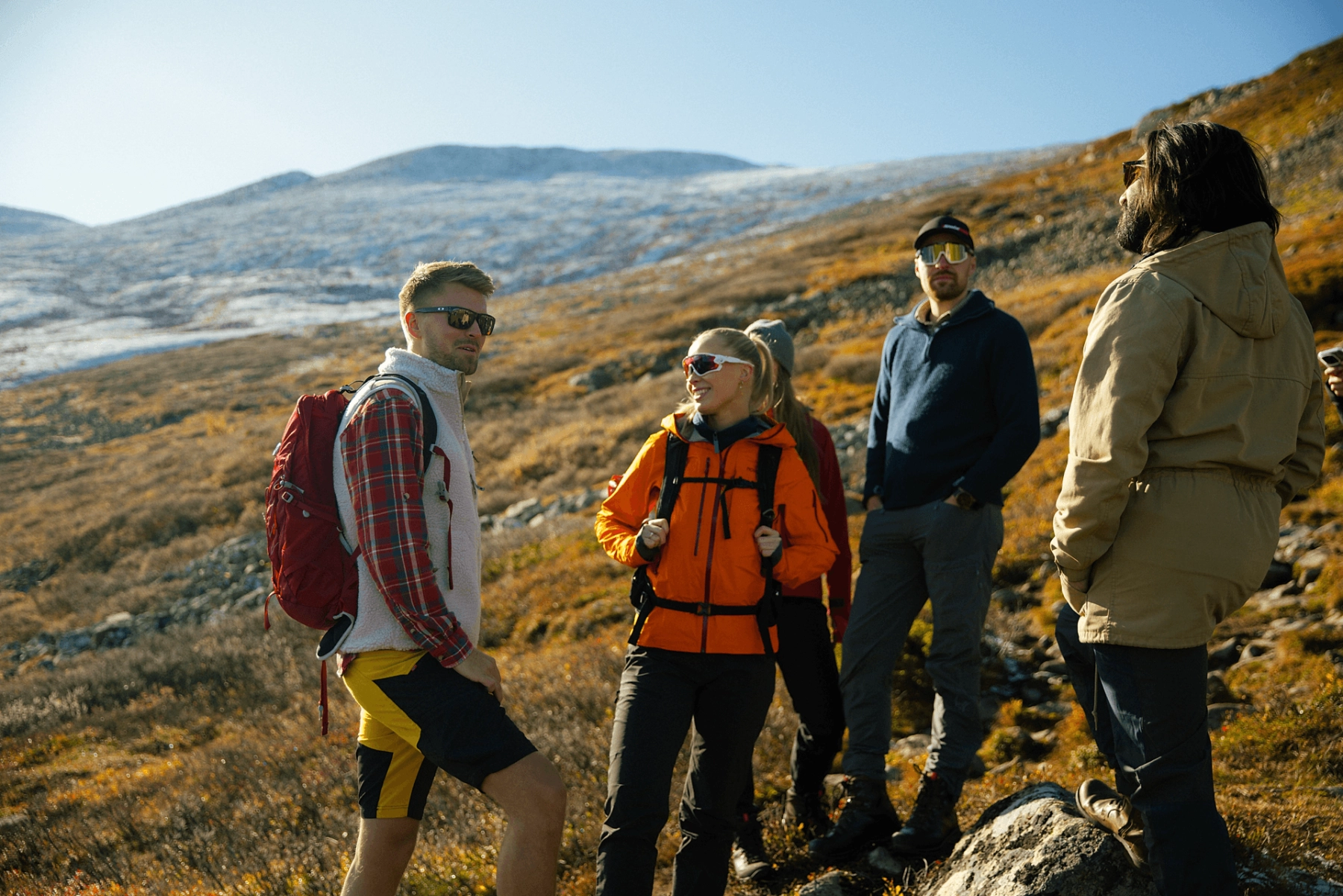 Gausta hiking with friends. Foto: Visit Telemark