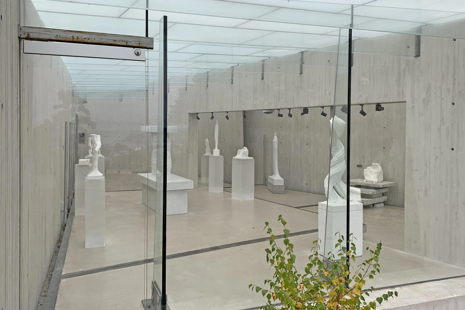 Midtåsen Skulpturpaviljong.jpg