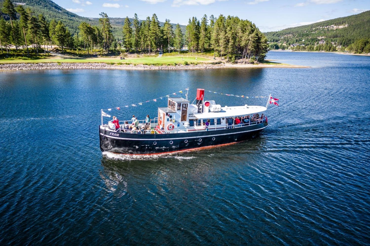 M/S Henrik Ibsen, Vrådal. Foto: RAISFOTO.