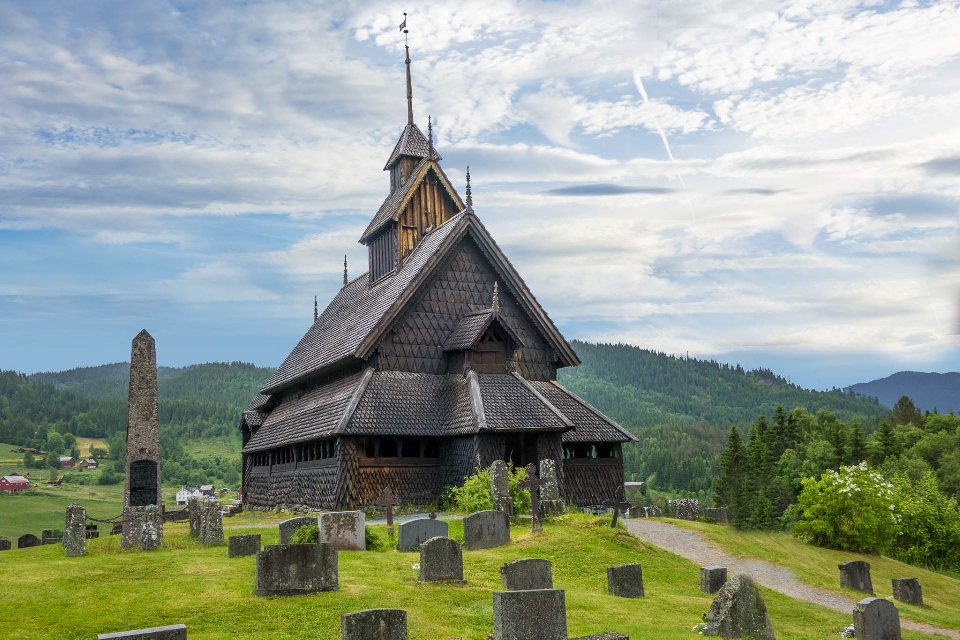 Eidsborg stavkirke. Foto: Visit Telemark